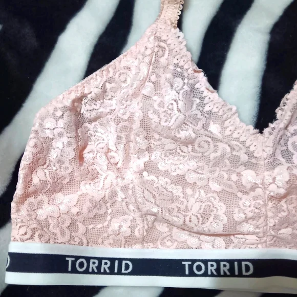 Torrid Bralette - Picture 2 of 7